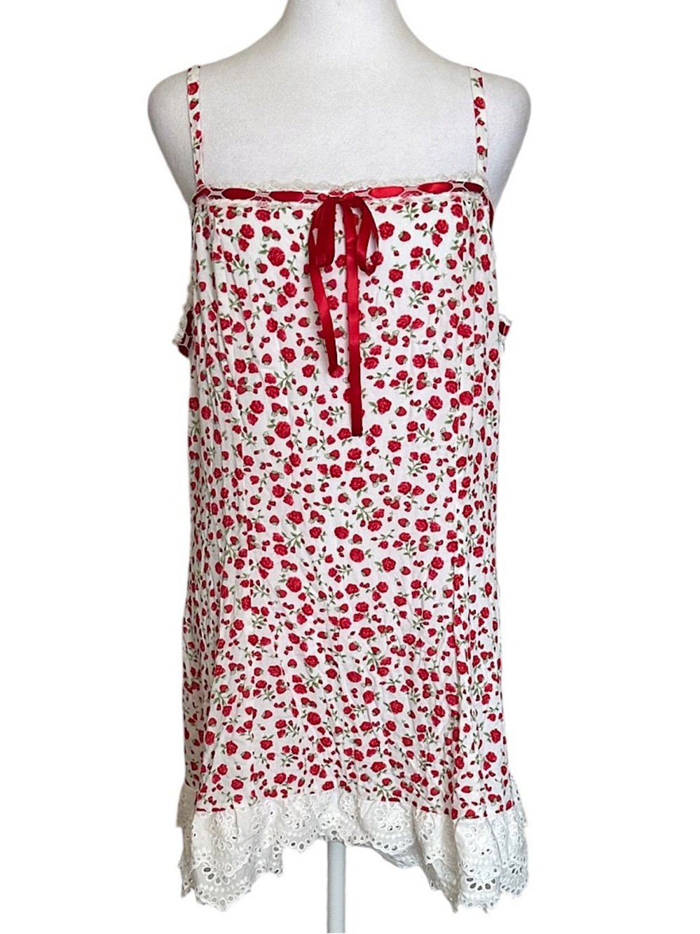 NWT Hot Topic Sweet Society Strawberry Lace Cami Dress Women’s Size XL Red White